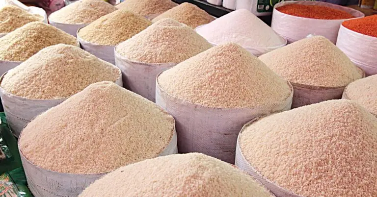 সুগন্ধি চাল রপ্তানির কোটা ৫০ শতাংশ কমালো সরকার